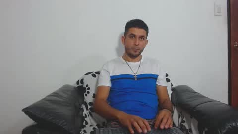 Snapshot of _grasshopper chatting on 02.25.26 _grasshopper online show from 02.25.26