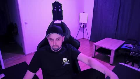 Dennis online show from 06.03.26