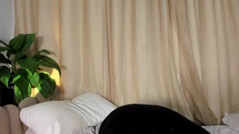 Hanna johnson online show from 09.18.25