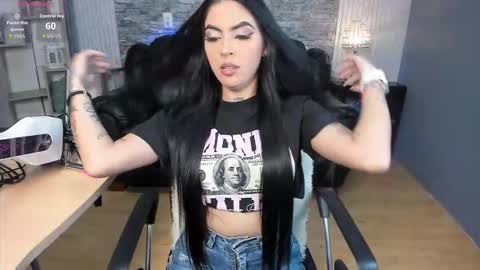 Snapshot of _hanna_miller__ chatting on 02.24.26 Hanna online show from 02.24.26