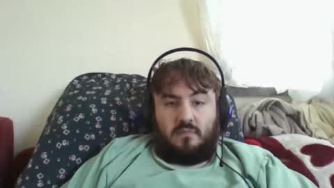  hasanhz.  online show from 12.02.25