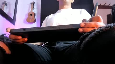 Snapshot of _heracles1 chatting on 12.25.24 Heracles online show from 12.25.24