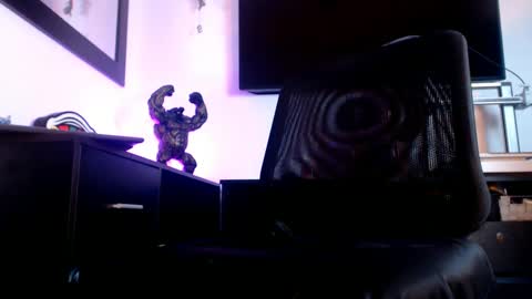 Snapshot of _heracles1 chatting on 02.19.25 Heracles online show from 02.19.25