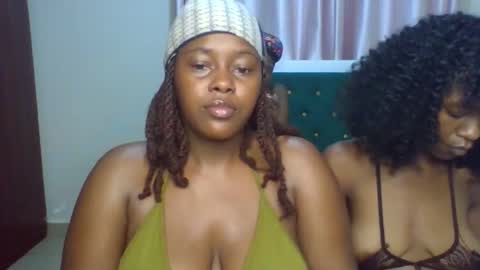 _honey_bloom online show from 02.15.26