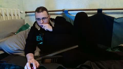 Manuel online show from 12.28.24