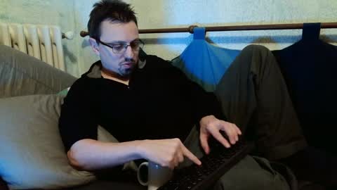 Manuel online show from 02.23.25