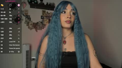 Snapshot of _hotpink chatting on 09.29.25 Jenn online show from 09.29.25