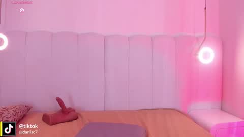 Snapshot of _huge_boobs_ebony chatting on 02.11.26 Darlis online show from 02.11.26