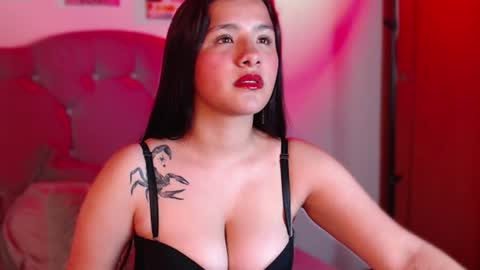 Snapshot of _im_liaa chatting on 07.16.26 LIA online show from 07.16.26