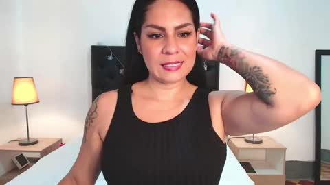 Isabel online show from 03.26.26