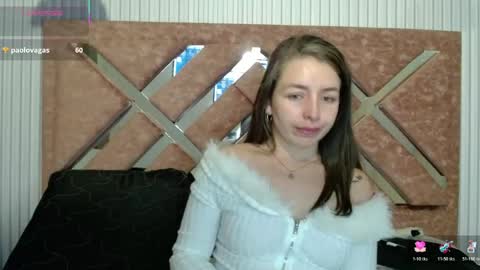 Snapshot of _isaabellaa chatting on 04.25.26 Isa online show from 04.25.26