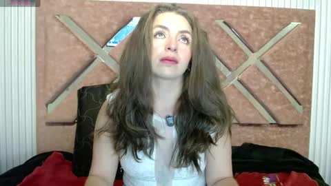 Snapshot of _isaabellaa chatting on 05.26.26 Isa online show from 05.26.26