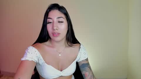 Isabella online show from 11.12.25