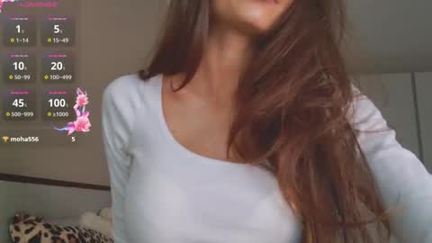 Snapshot of _isiah chatting on 01.10.26 isia online show from 01.10.26