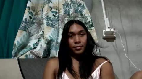 Snapshot of _iwantyourx chatting on 05.08.26 KIA online show from 05.08.26