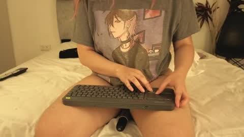 Snapshot of _izumi__ chatting on 05.01.26 Waifu Izumi online show from 05.01.26