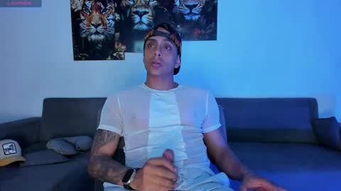 Snapshot of _jahtuzi_ chatting on 03.07.25 JACKTUZZI instagram online show from 03.07.25