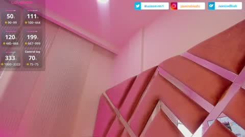 Snapshot of _jasmine_blush chatting on 06.15.26 Jasmine online show from 06.15.26