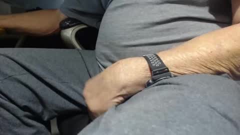 Snapshot of _jimmini chatting on 02.22.26 _jimmini online show from 02.22.26