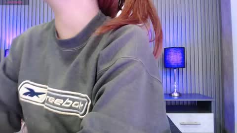 Mia online show from 11.10.25