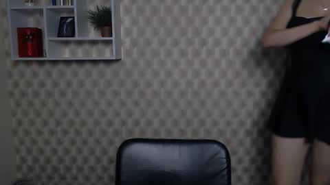 Snapshot of _julianaini_ chatting on 09.19.25 Jolia online show from 09.19.25