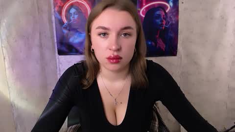 Snapshot of _julianaini_ chatting on 09.29.25 Jolia online show from 09.29.25