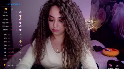 _just_a_queen_3 online show from 12.08.24