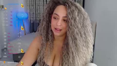 _just_a_queen_3 online show from 11.06.25