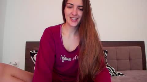 Snapshot of _just_a_simple_girl chatting on 12.12.24 _just_a_simple_girl online show from 12.12.24