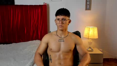 Snapshot of _justin_andrew1 chatting on 04.15.26 justin online show from 04.15.26