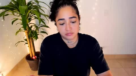 Snapshot of _kat_1 chatting on 02.19.26 online show from 02.19.26