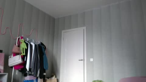 katemiller online show from 03.06.25