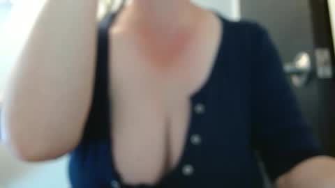 Keiila online show from 11.25.25