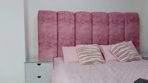 Kendall online show from 01.10.26