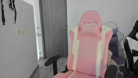 khloe sweet online show from 11.09.25