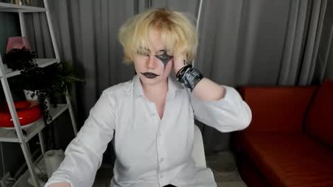 Snapshot of _killy_ chatting on 09.11.25 Li online show from 09.11.25