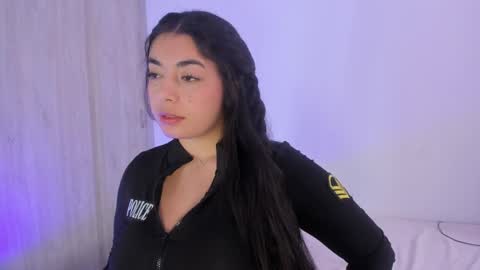 Snapshot of _kimtorres_1 chatting on 05.10.26 _kimtorres_1 online show from 05.10.26