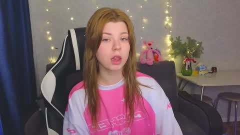 Molly   Emily online show from 01.18.26