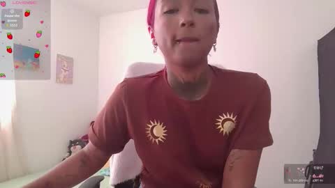 Snapshot of _kitty_moon2 chatting on 01.07.26 Stefany online show from 01.07.26