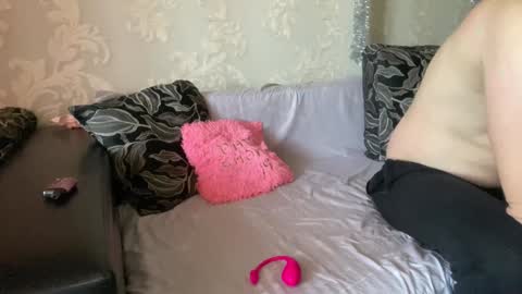  krisvanessa  online show from 01.15.25