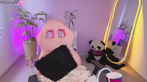 Kylie online show from 10.15.25