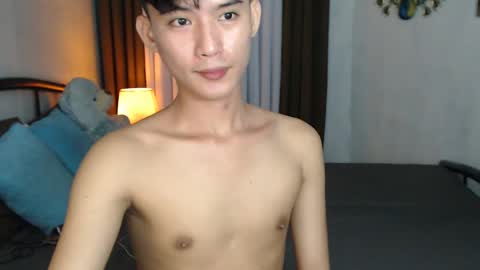 Kylie online show from 03.04.25