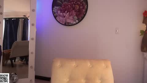 Snapshot of _lady_di chatting on 03.08.25 Not on OF Some stuff for sale online show from 03.08.25