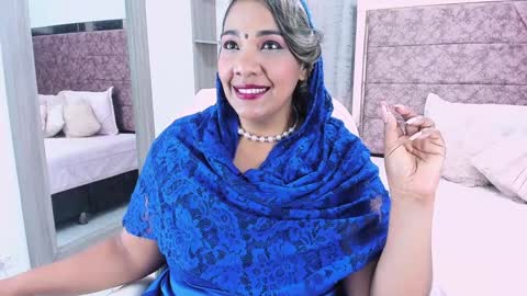 Snapshot of _lakshmi_hotx chatting on 01.31.25 NAILHA SAJANI  online show from 01.31.25