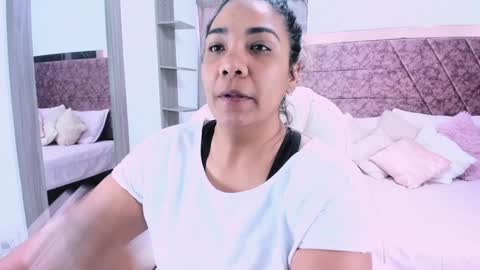 Snapshot of _lakshmi_hotx chatting on 02.05.25 NAILHA SAJANI  online show from 02.05.25