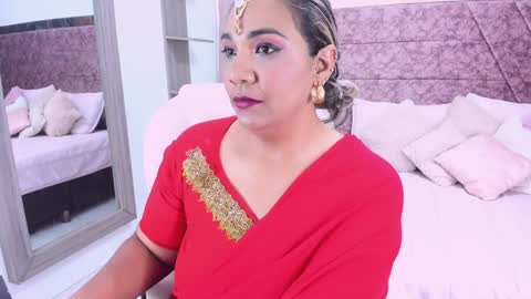 Snapshot of _lakshmi_hotx chatting on 02.05.25 NAILHA SAJANI  online show from 02.05.25