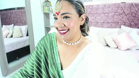 Snapshot of _lakshmi_hotx chatting on 02.06.25 NAILHA SAJANI  online show from 02.06.25