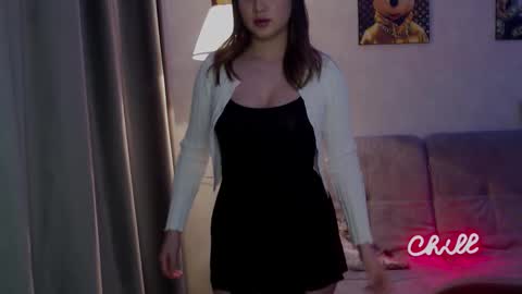 _lalune_ online show from 11.03.25