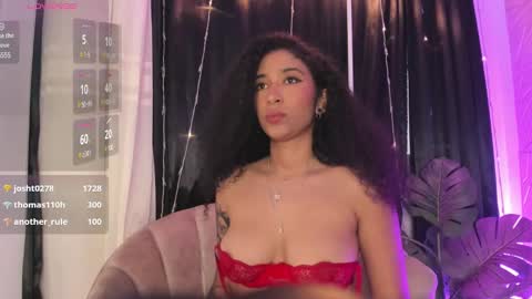 Snapshot of _lanna_jhonson_ chatting on 12.28.24 Lanna online show from 12.28.24
