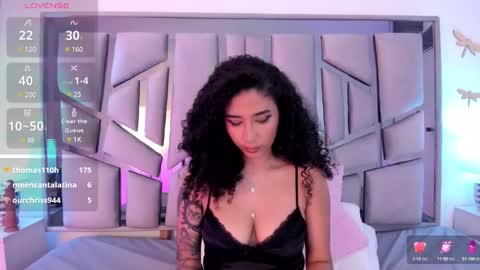 Snapshot of _lanna_jhonson_ chatting on 01.15.25 Lanna online show from 01.15.25